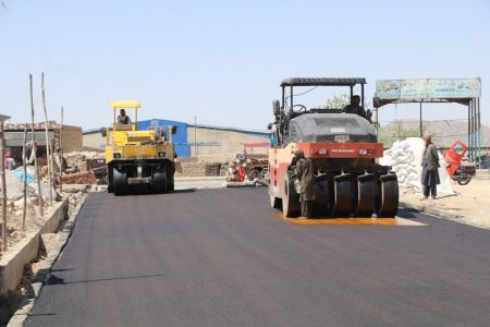 Kandahar municipality startes paving of 400 meter road